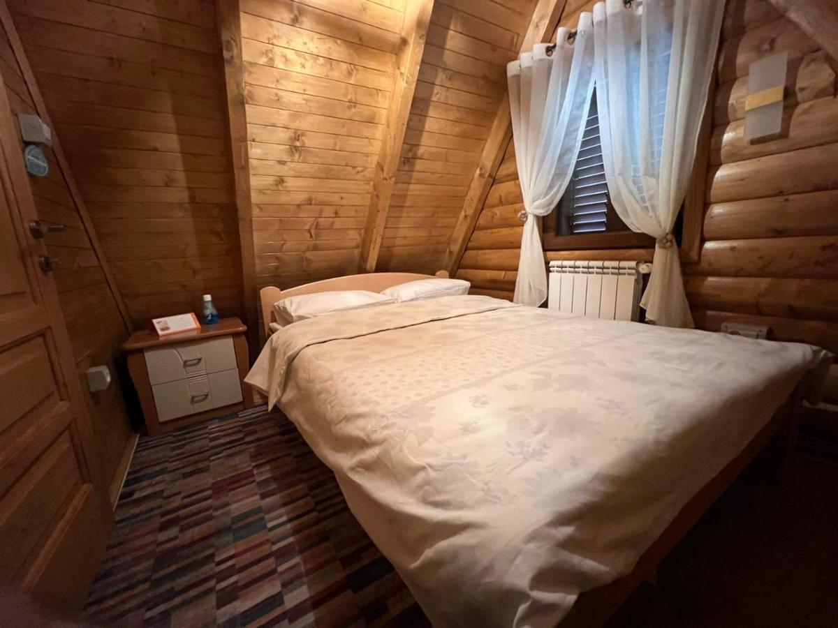 Vikendice Mali Raj Vila Žabljak Exterior foto